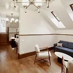 מלון Callas House