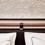 Callas House 4*