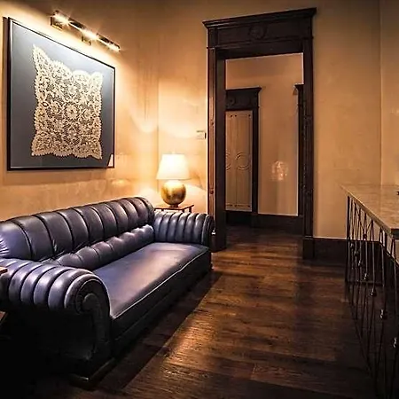 Callas House Hotell
