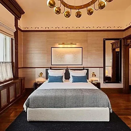 Callas House Hotell 4*