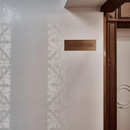 מלון Callas House
