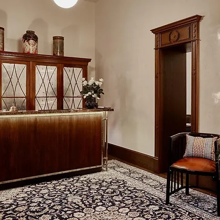 מלון Callas House