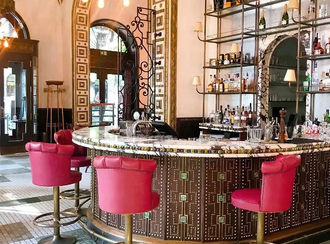 Hotell Callas House 4*