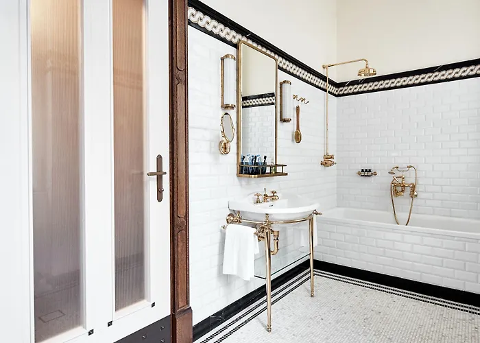 Hotell Callas House 4*