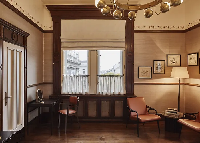 Callas House Hotell 4*