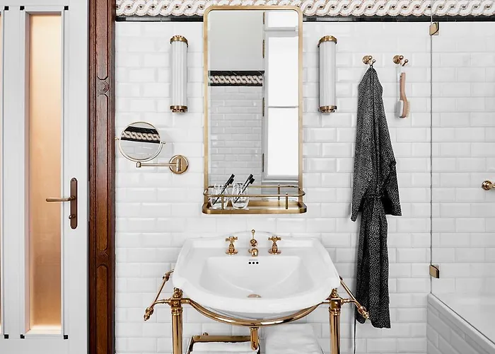 Hotell Callas House 4*