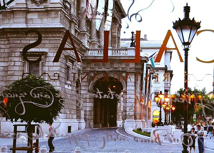 Callas House Hotell 4*