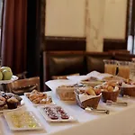 カラス ハウス 4*