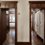 カラス ハウス 4*