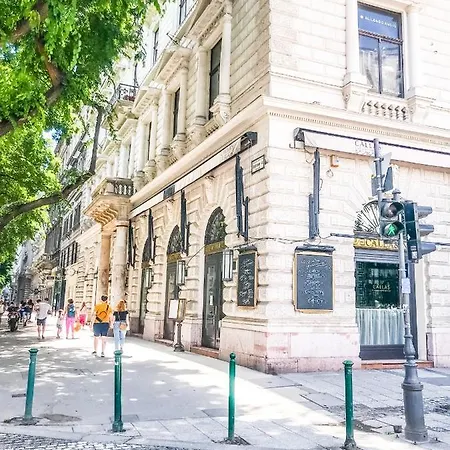 Callas House Hotell