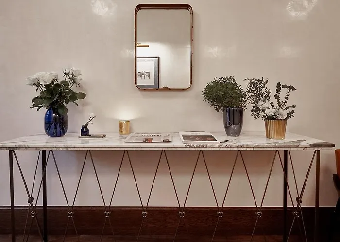 Отель Callas House 4*