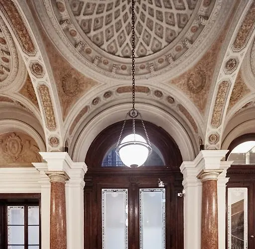 Отель Callas House